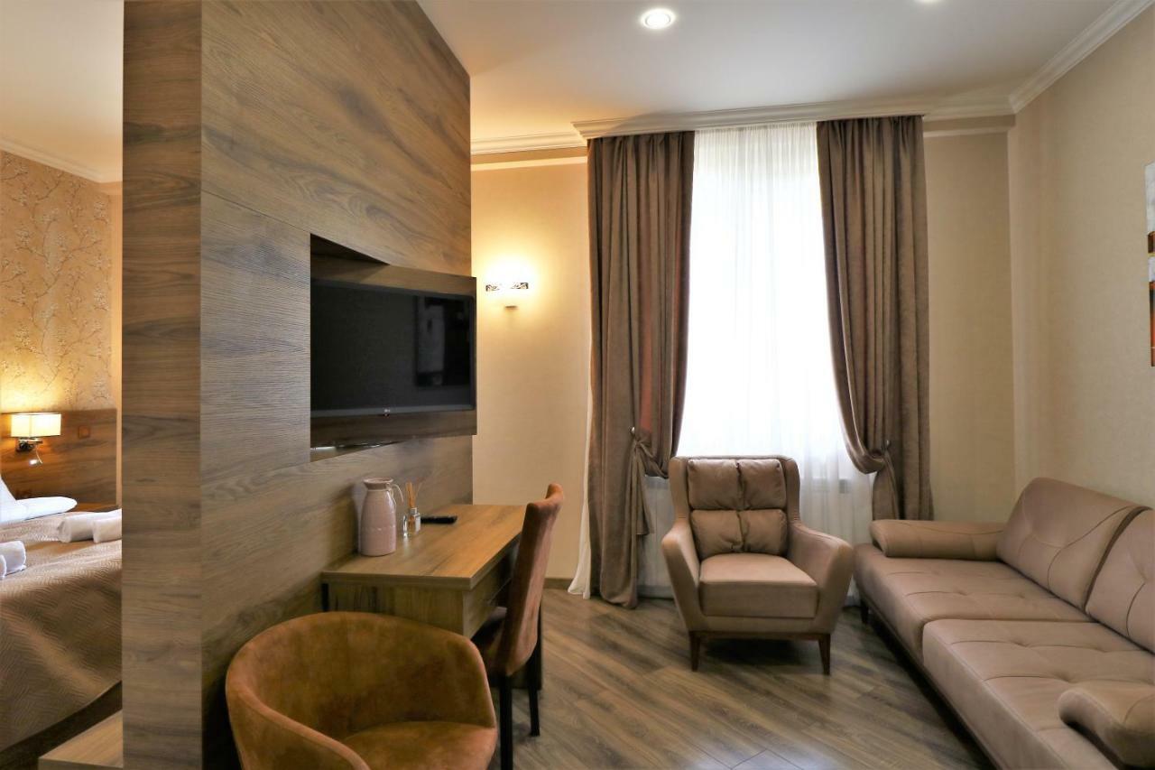 Luxury Aparthotel 5Rooms In Tbilisi Center Buitenkant foto