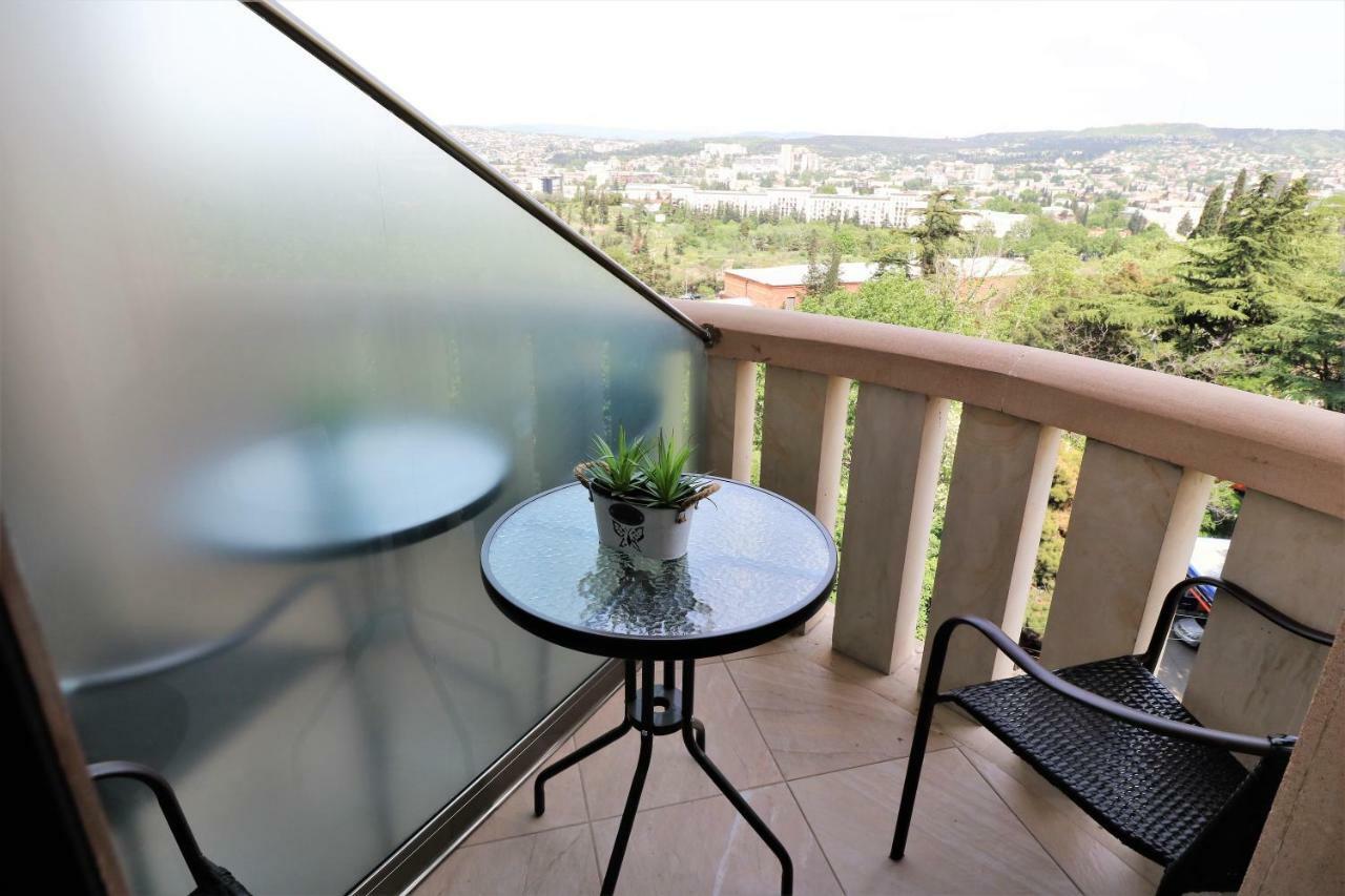 Luxury Aparthotel 5Rooms In Tbilisi Center Buitenkant foto