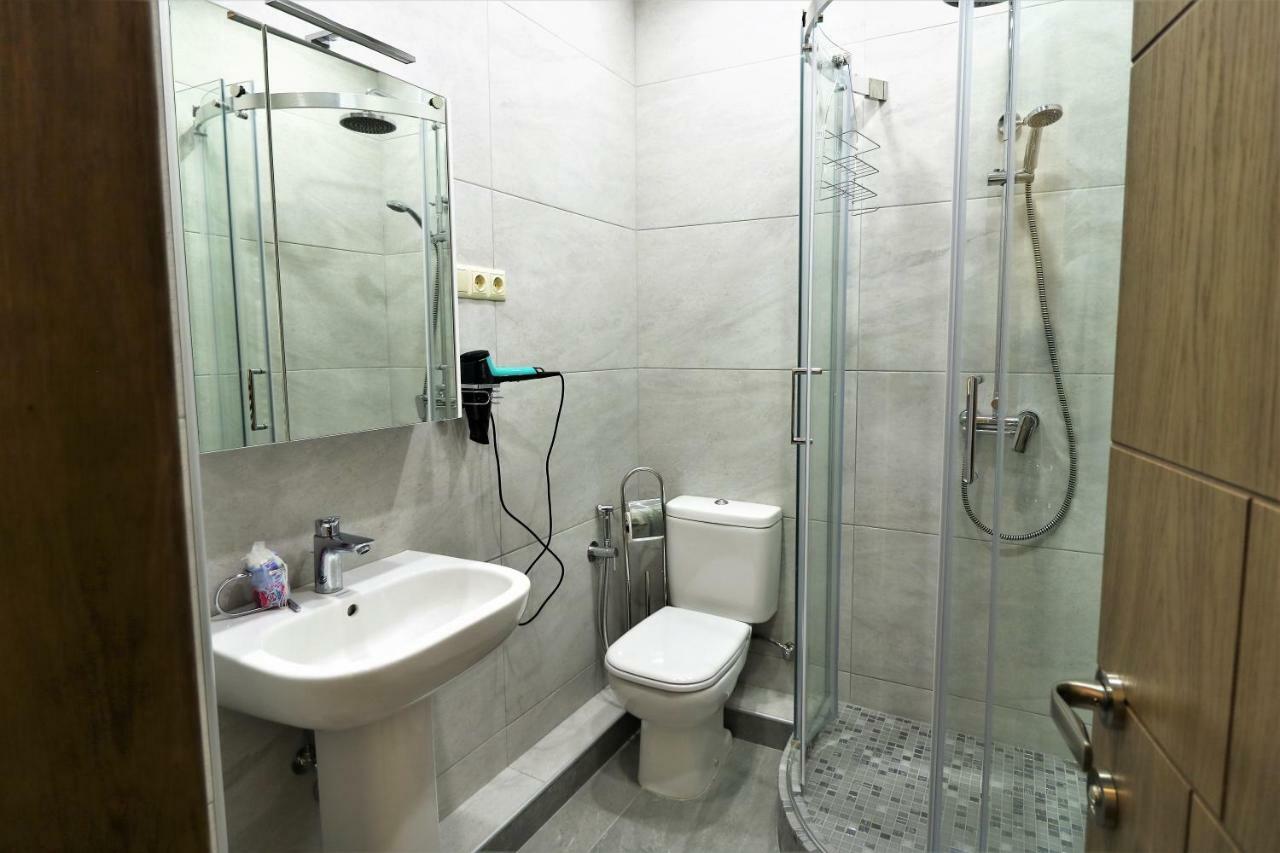 Luxury Aparthotel 5Rooms In Tbilisi Center Buitenkant foto